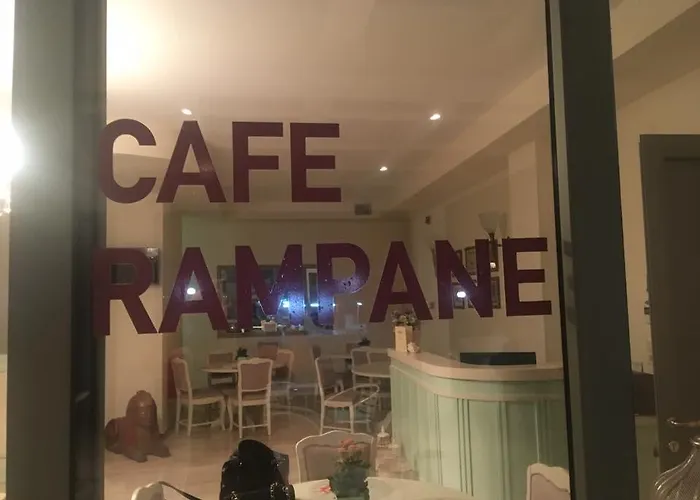 Costa Rampane Hotell *